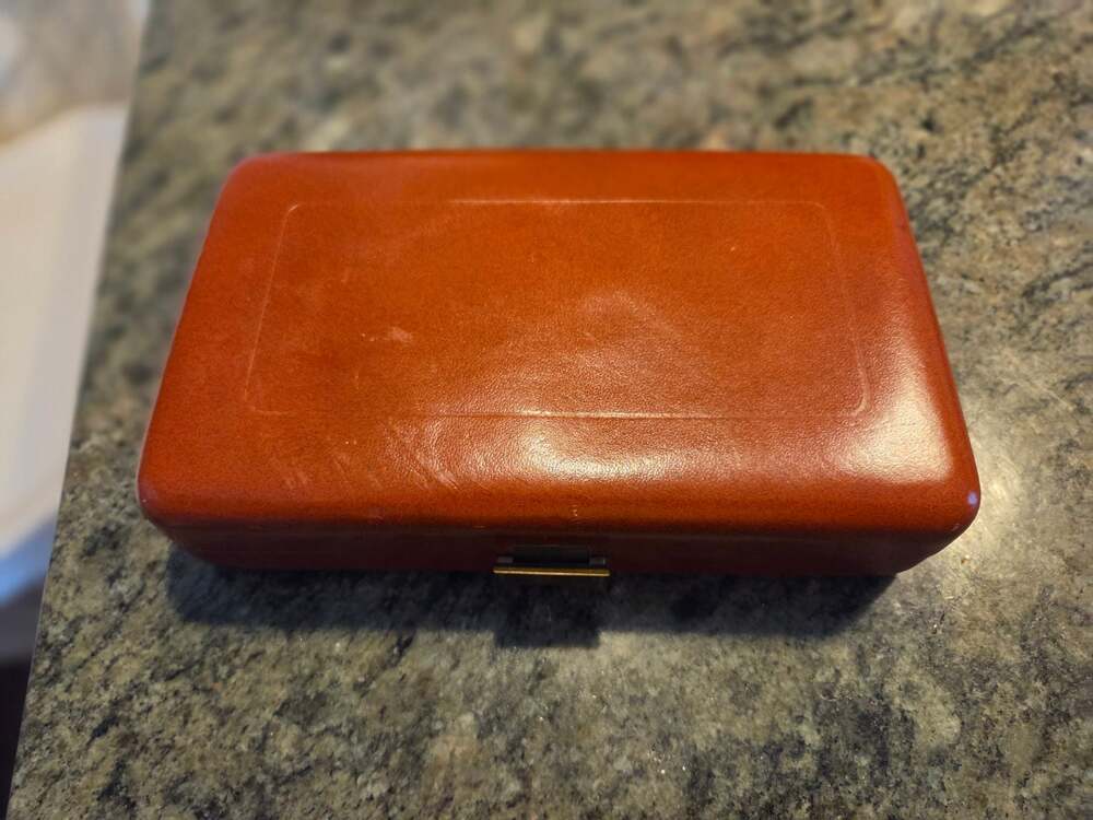 Vintage Buxton Saddle Cowhide Leather Travel Jewelry or Vanity Case